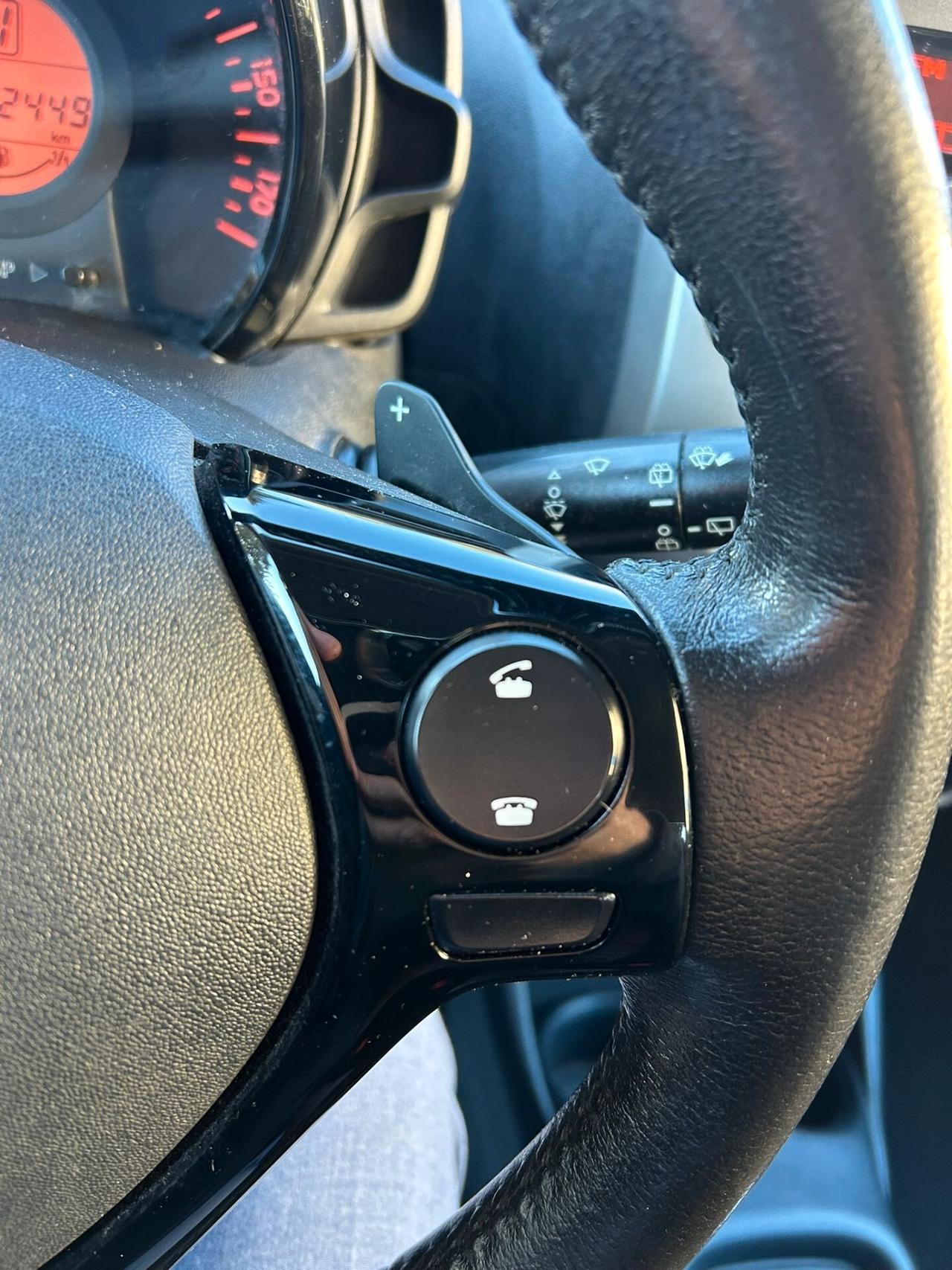 Citroen C1 5 porte NEOPATENTATI AUTOMATICA PREZZO PROMO CON FINANZIAMENTO