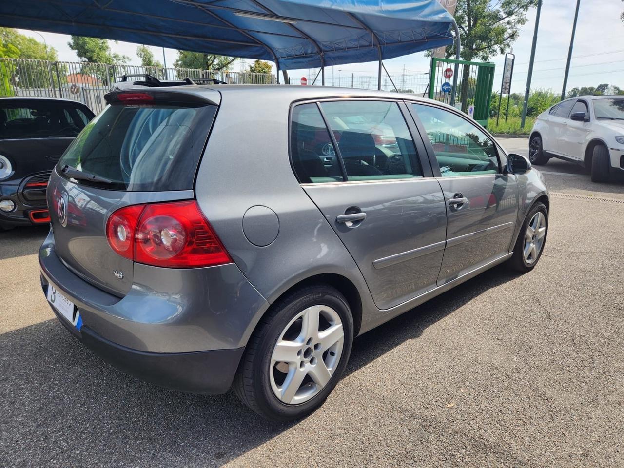 Volkswagen Golf 1.6 5p. Trendline BiFuel G