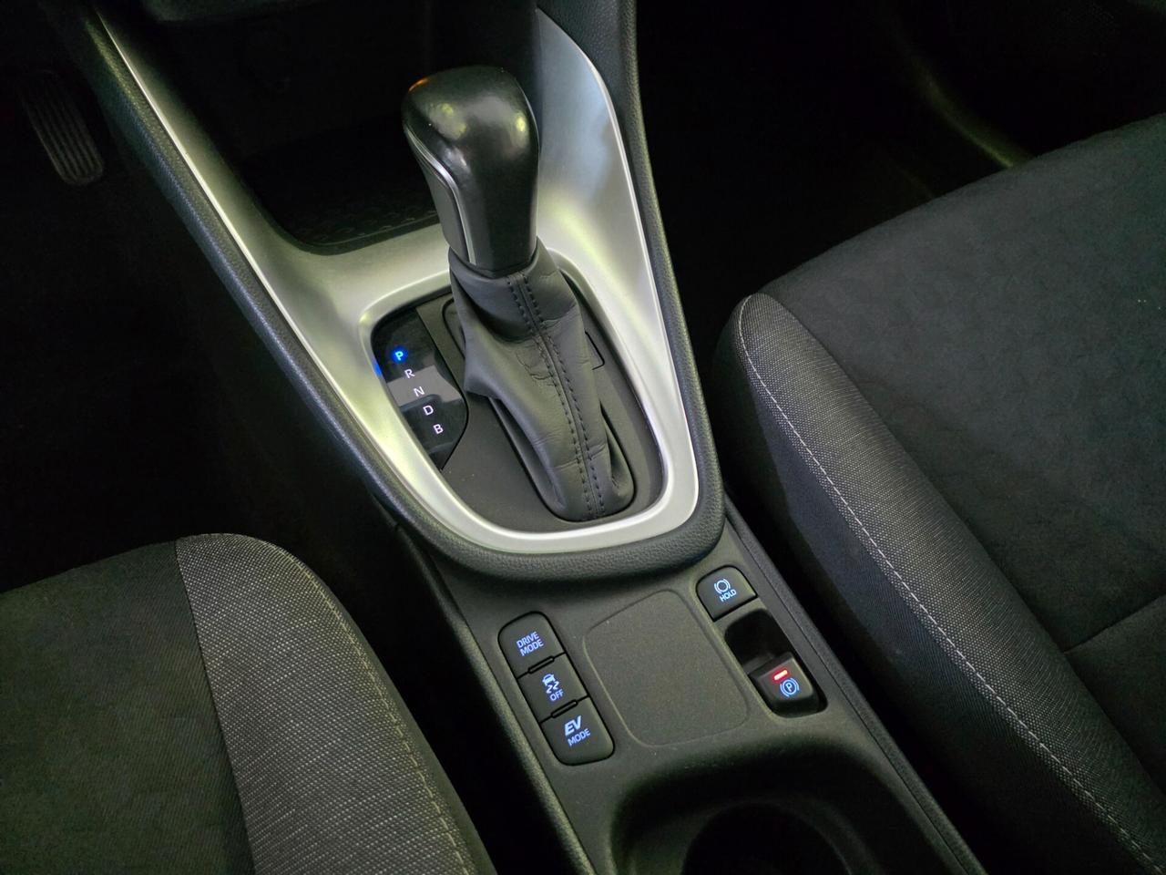 Toyota Yaris 1.5 Hybrid AUTOCARRO N1 VAN 4 POSTI, uniprop, +IVA