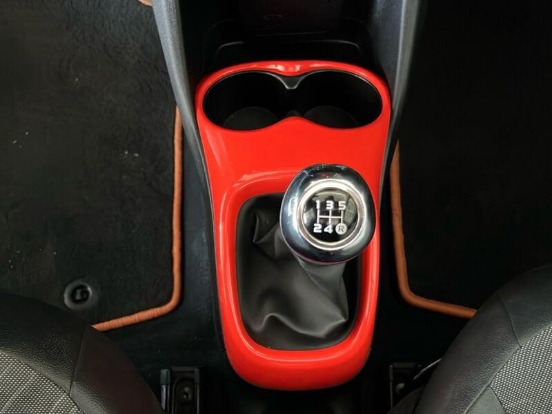 Toyota Aygo 004282 1.0 VVT-i 72 CV 5 porte x-wave orange