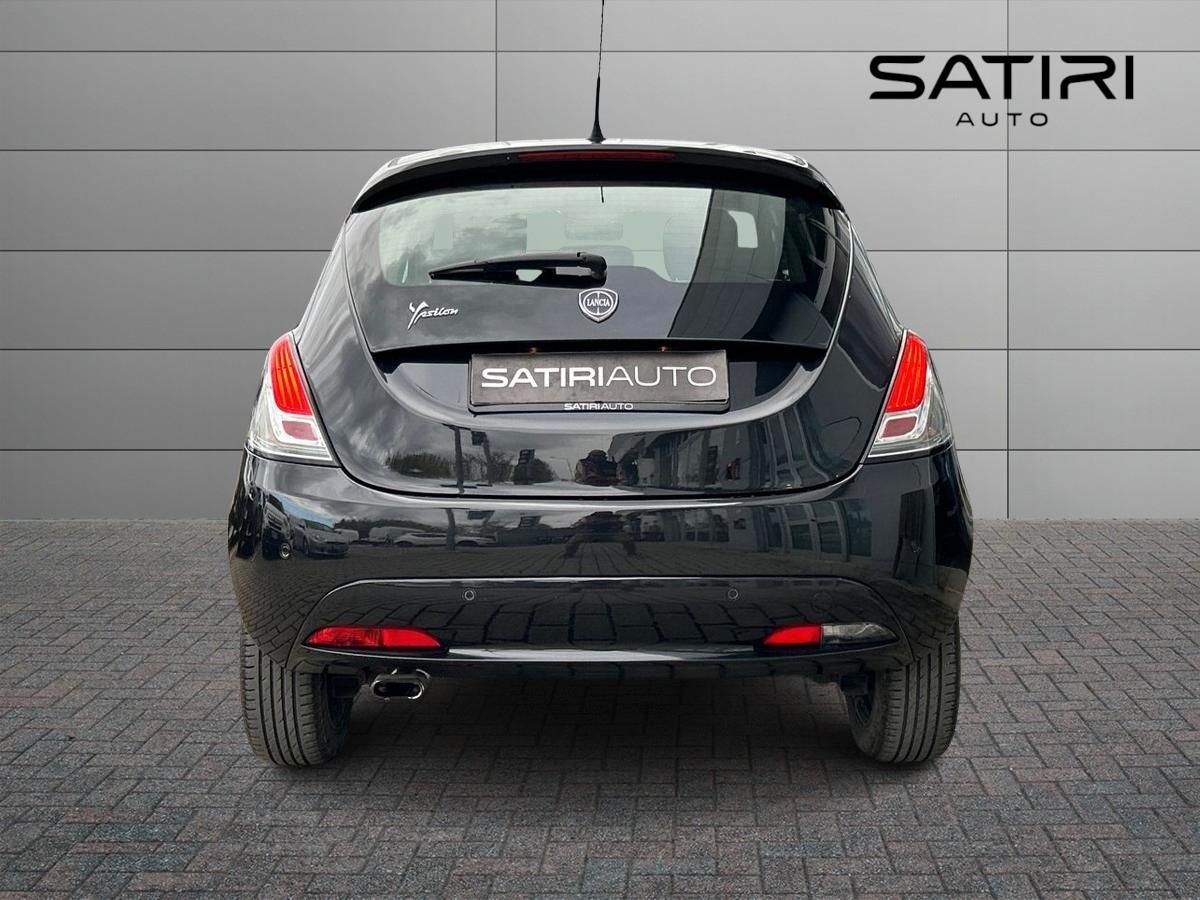 LANCIA Ypsilon III 2015 - ypsilon 1.2 Gold 69cv my16