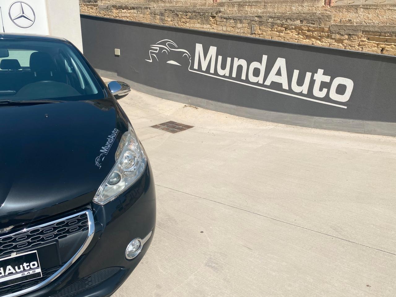 Peugeot 208 1.6 e-HDi 92 CV Stop&Start 5 porte Allure