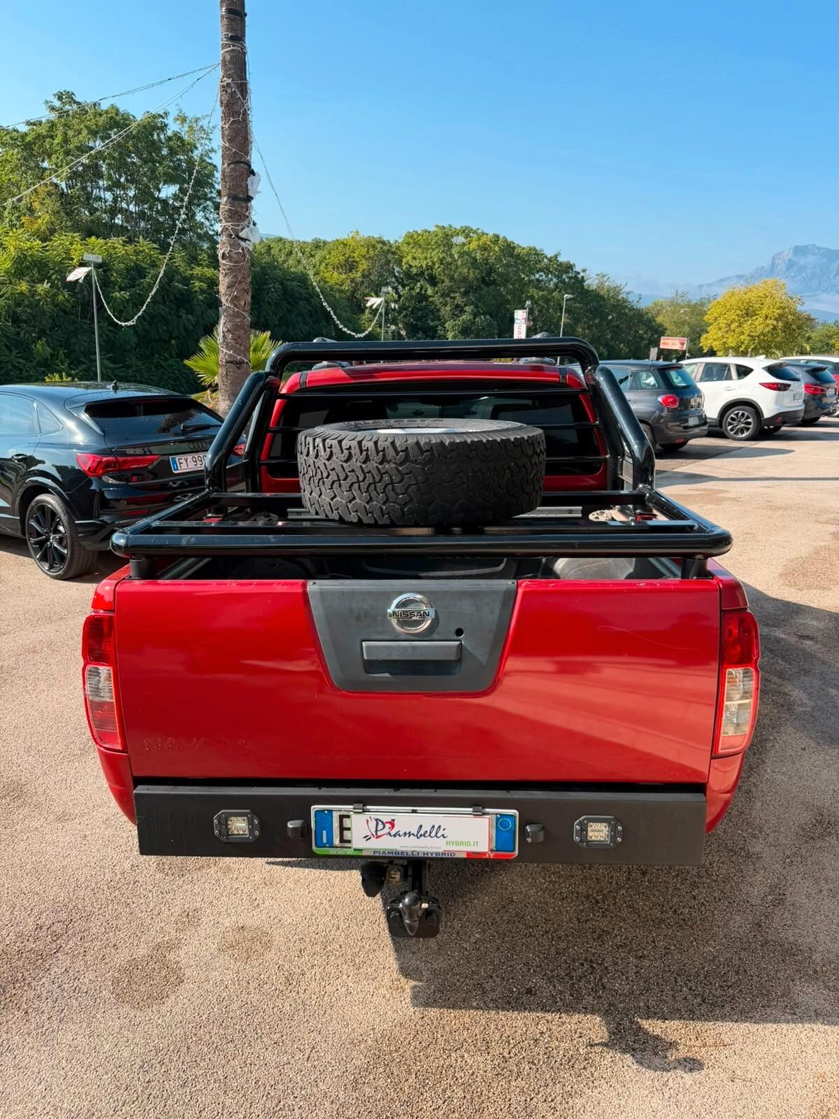 Nissan Navara 2.5 dCi 190CV 4 porte Double Cab LE