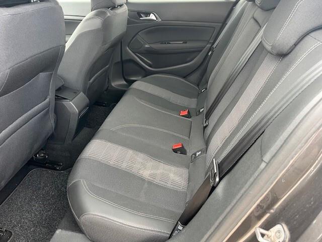 Peugeot 308 BlueHDi 130 S&S Allure