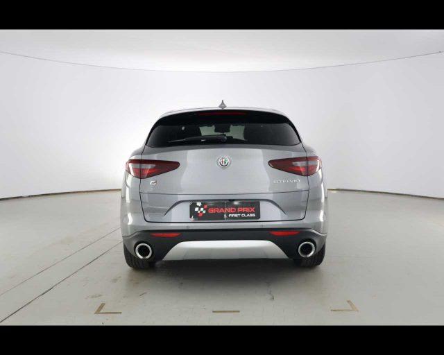 ALFA ROMEO Stelvio 2.2 Turbodiesel 180 CV AT8 Q4 Executive