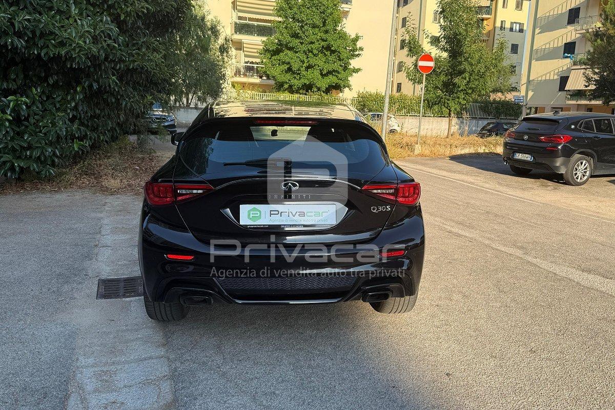 INFINITI Q30 1.5 diesel Sport