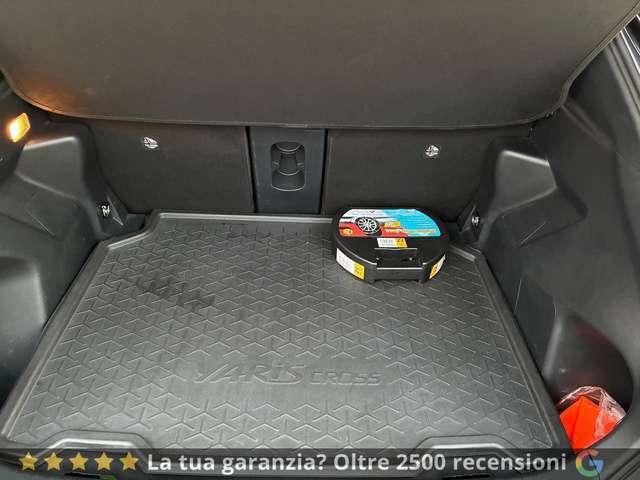 Toyota Yaris Cross 1.5h Lounge fwd 116cv e-cvt