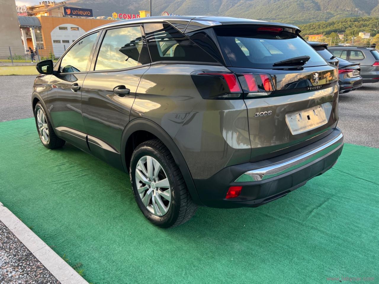 PEUGEOT 3008 BlueHDi 130 S&S EAT8 Business - 2019