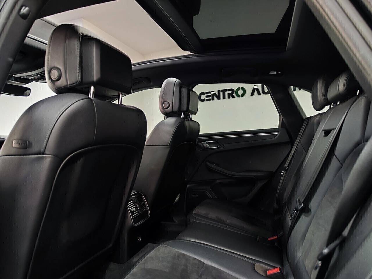 Porsche Macan 2.0 245cv Tetto Led