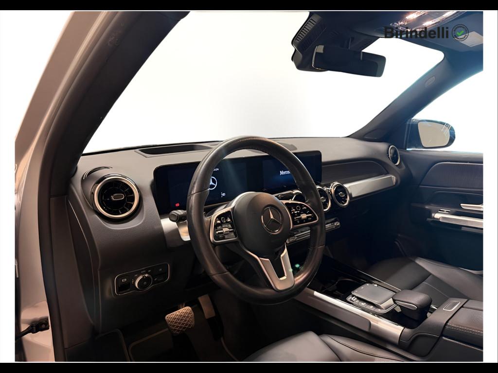 Mercedes-Benz GLB (X247) - GLB 200 d Automatic Sport Plus