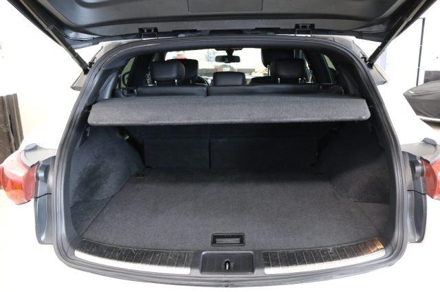 INFINITI QX70 3.0 diesel V6 AT S Premium