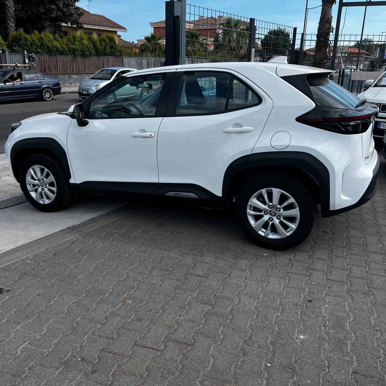 Toyota Yaris Cross 1.5 Hybrid 5p. E-CVT Premiere