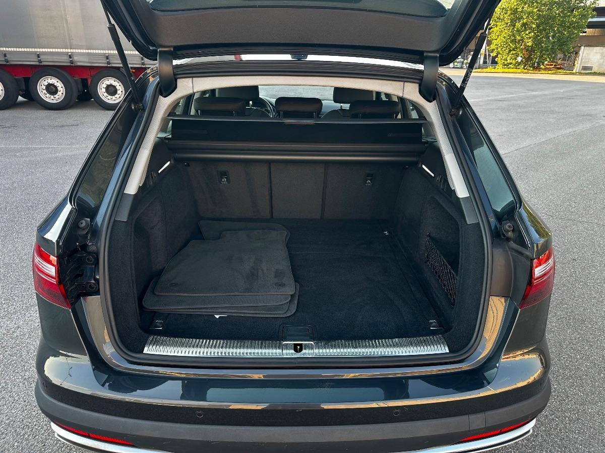 AUDI - A4 Allroad - 40 TDI 204CV S tr. Business