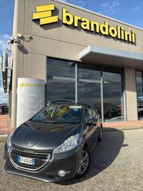 Peugeot 208 PureTech 82 5 porte Allure my15"