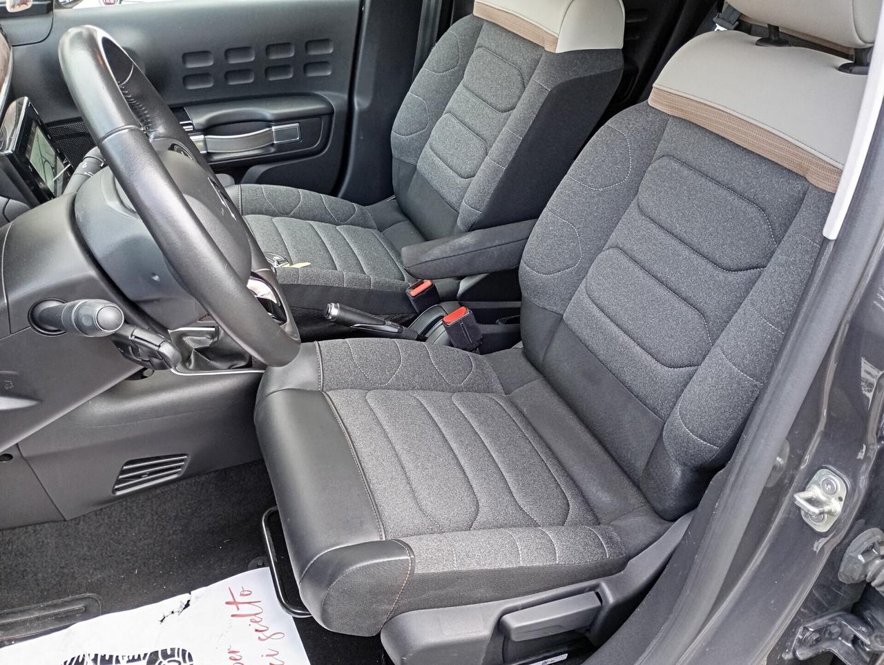 Citroen C3 1.2 PureTech 83CV Shine Pack