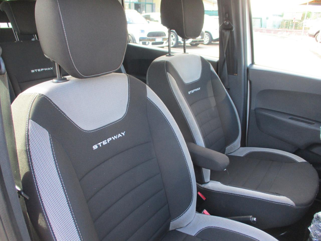 Dacia Duster Lodgy STEPWAY 1.5 DCI 115CV