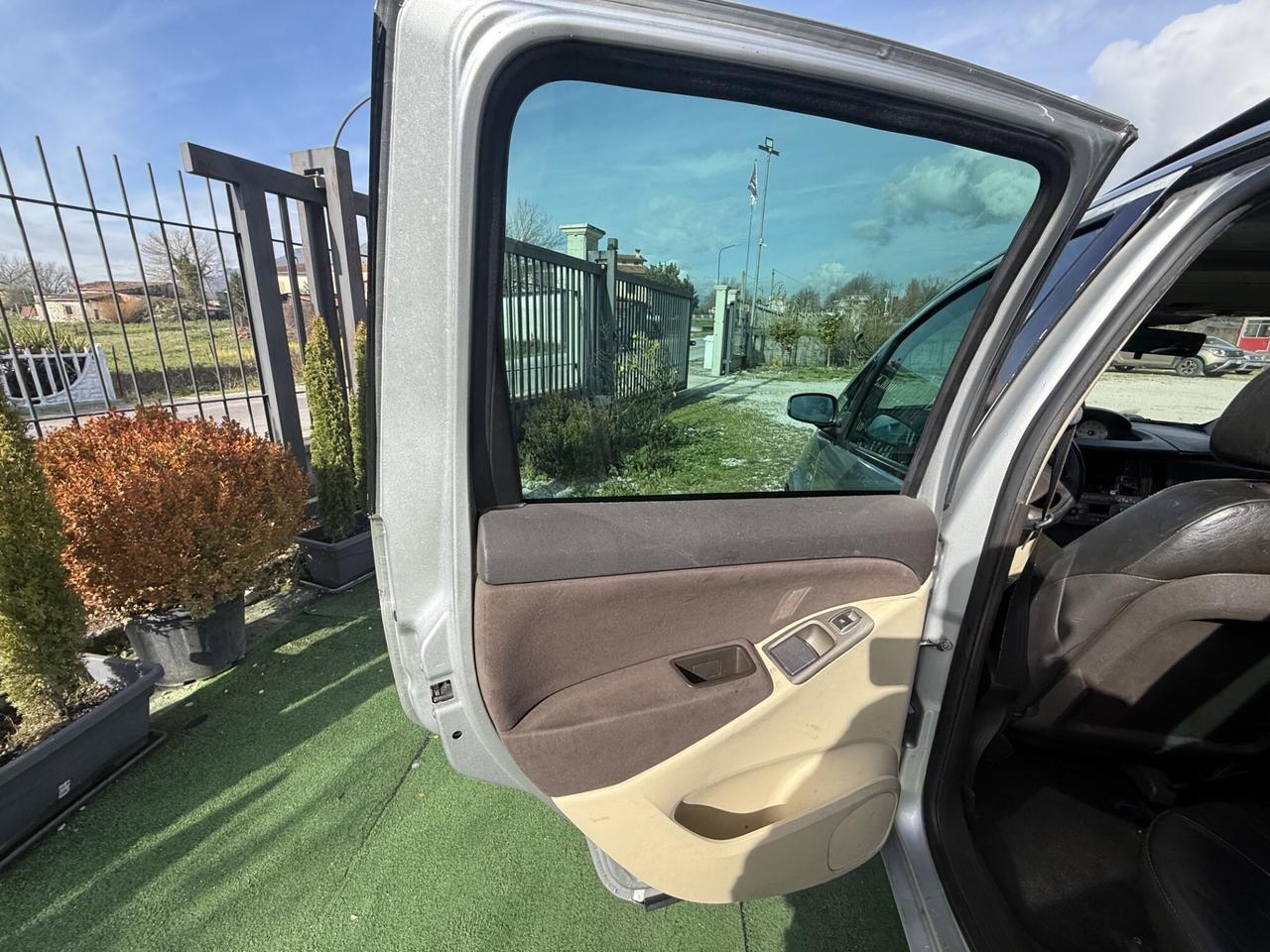 LANCIA MUSA 1.9 MULTIJET PLATINO PLUS 100 1.9 DIES