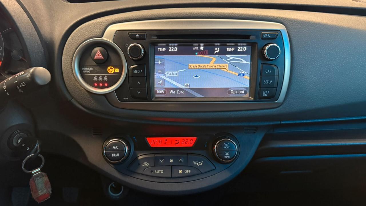 TOYOTA YARIS 1.4 D 5 PORTE LOUNGE 2014