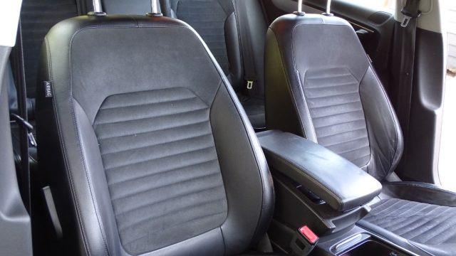 VOLKSWAGEN Passat Var. 2.0 TDI 140 cv, DSG High. BM.Tech., Garanzia.