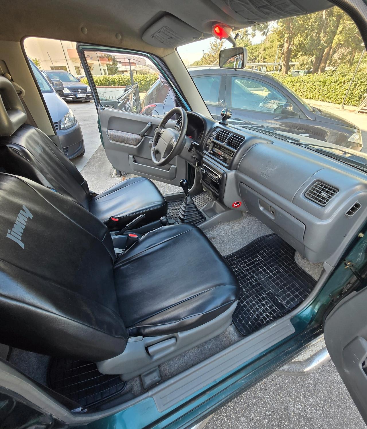 Suzuki Jimny 1.3i 16V cat 4WD JLX