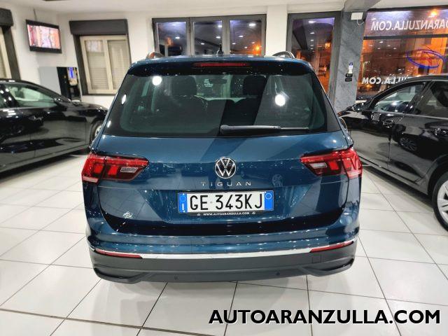 VOLKSWAGEN Tiguan NEW 2.0 TDI 122CV SCR Life - Navi - Fari Led