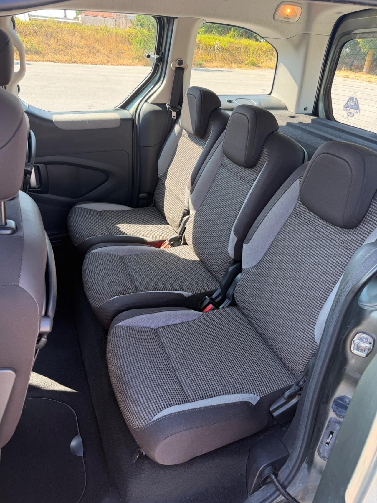Peugeot Partner Tepee 1.6 HDi 115CV Outdoor