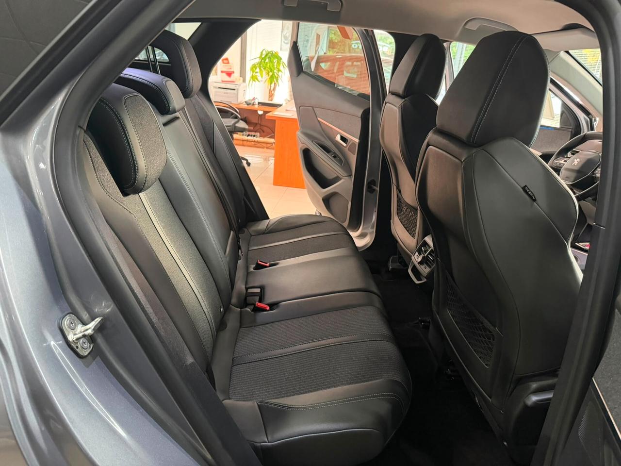 Peugeot 3008 BlueHDi 130 S&S EAT8 Allure Pack