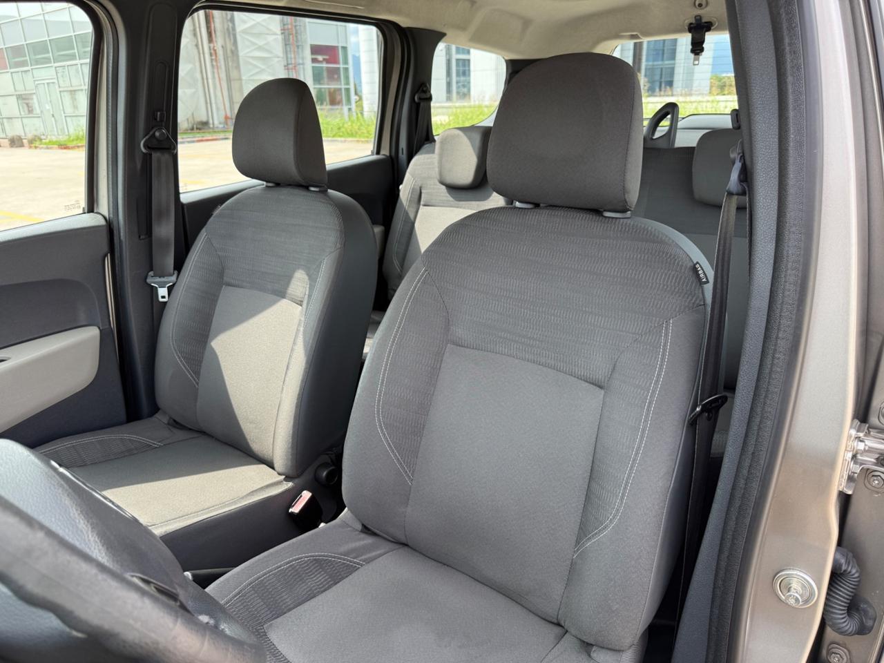Dacia Lodgy 1.5 Diesel 90CV 5 posti OK NEOPATENTATI