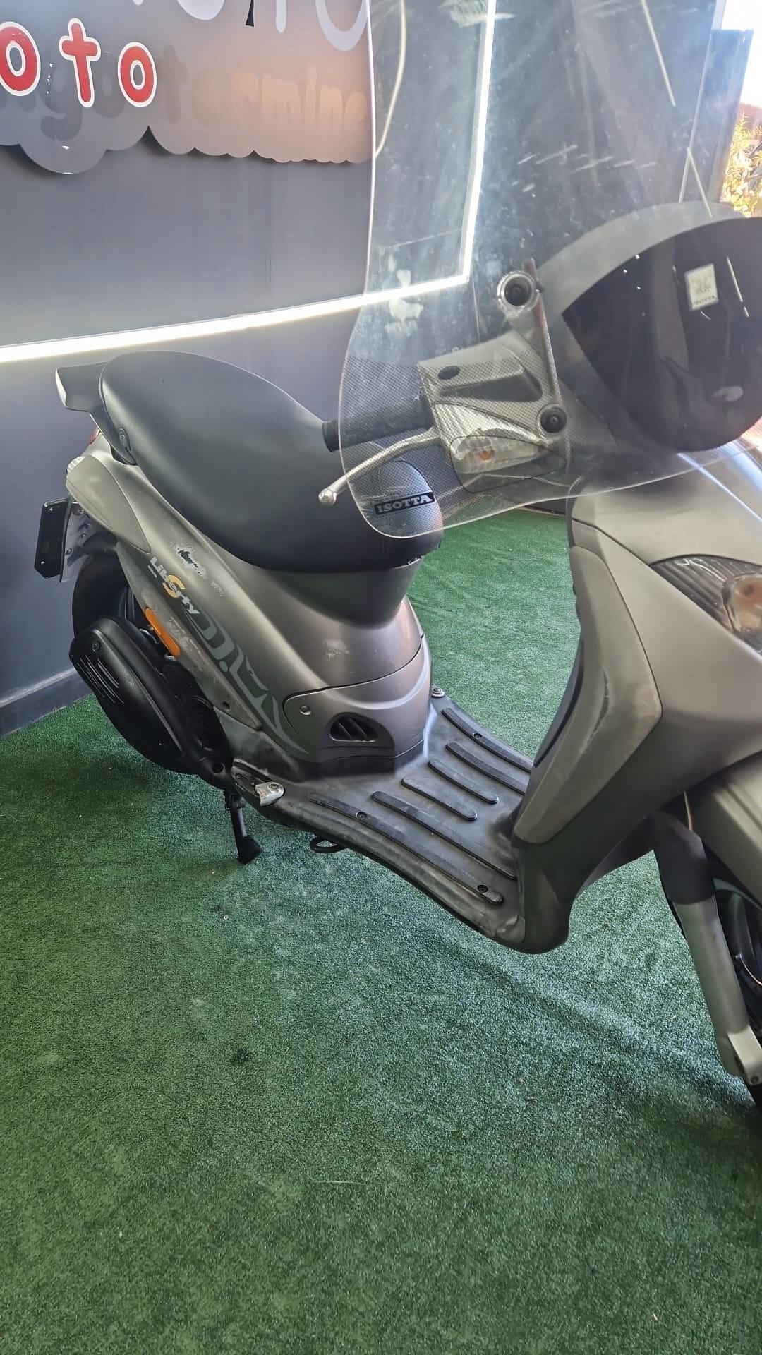 Piaggio Liberty 125 Base