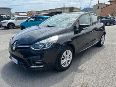 Renault Clio TCe 12V 75 CV 5 porte Duel OK NEOPATENTATI