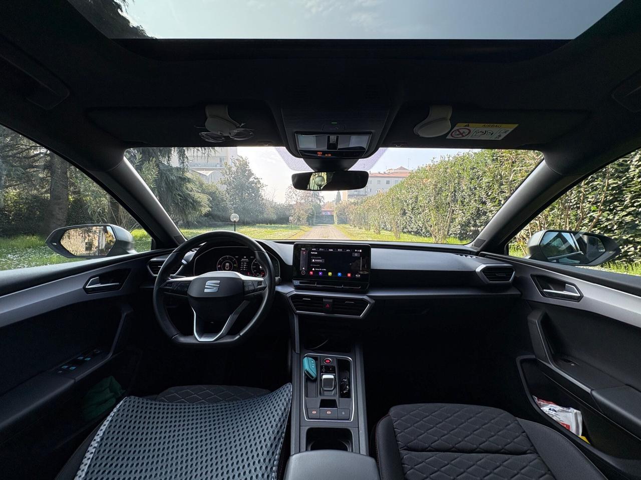 SEAT Leon FR 1.4 e-Hybrid 204 CV DSG - tettuccio panoramico apribile