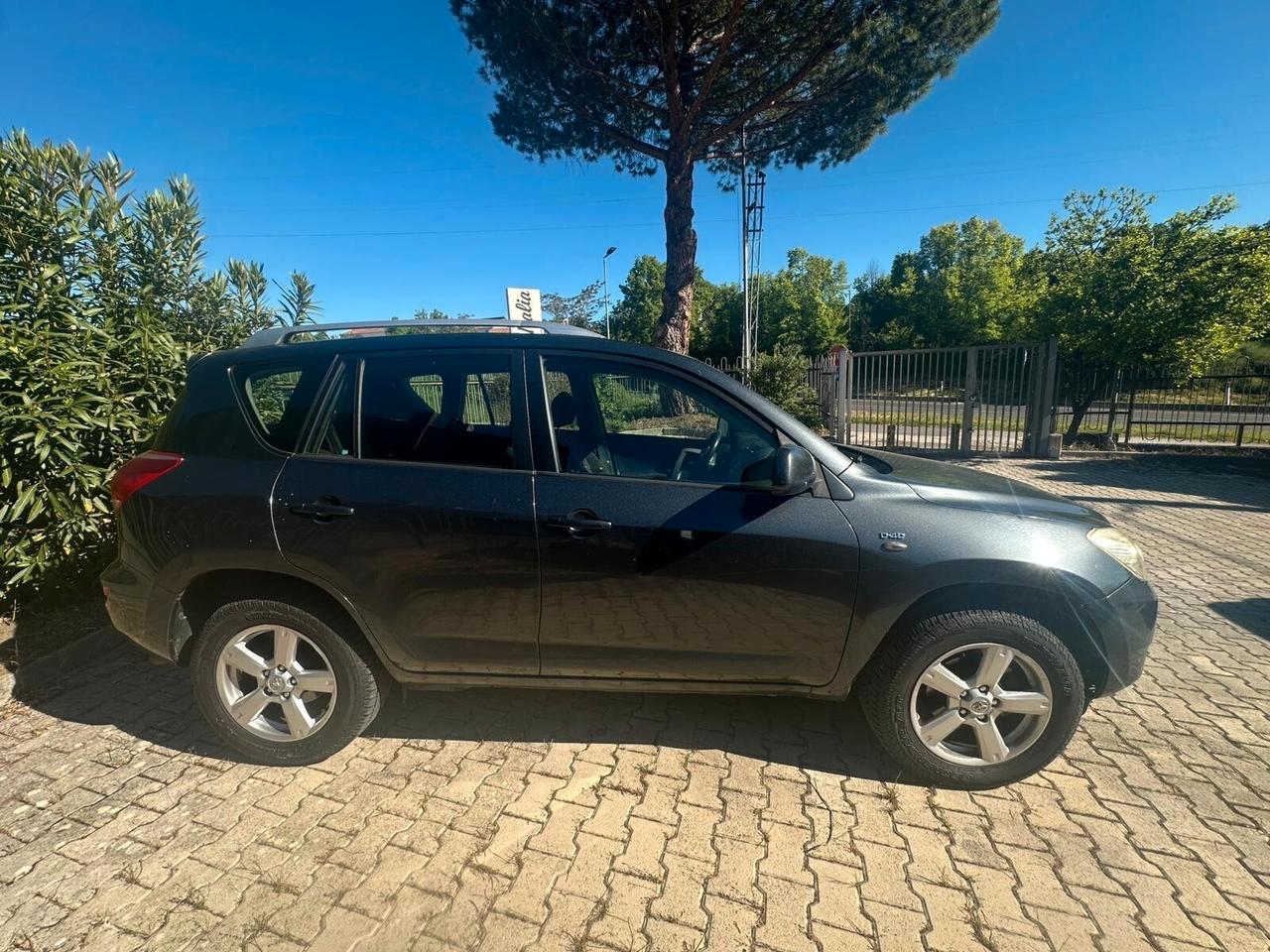 TOYOTA RAV4 2.2 D-4D 136 CV 2006