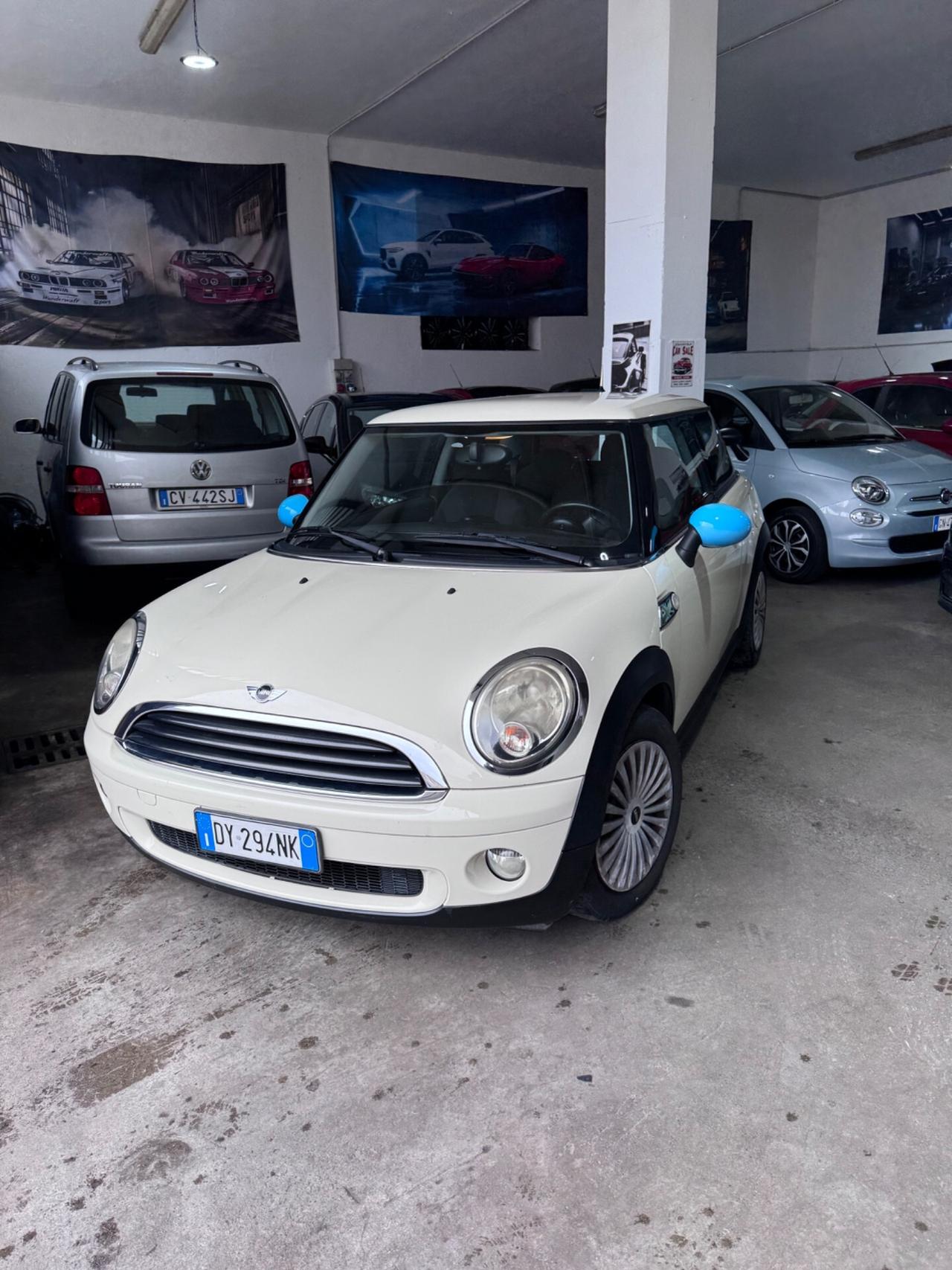 Mini Cooper 1.4 benzina Ray
