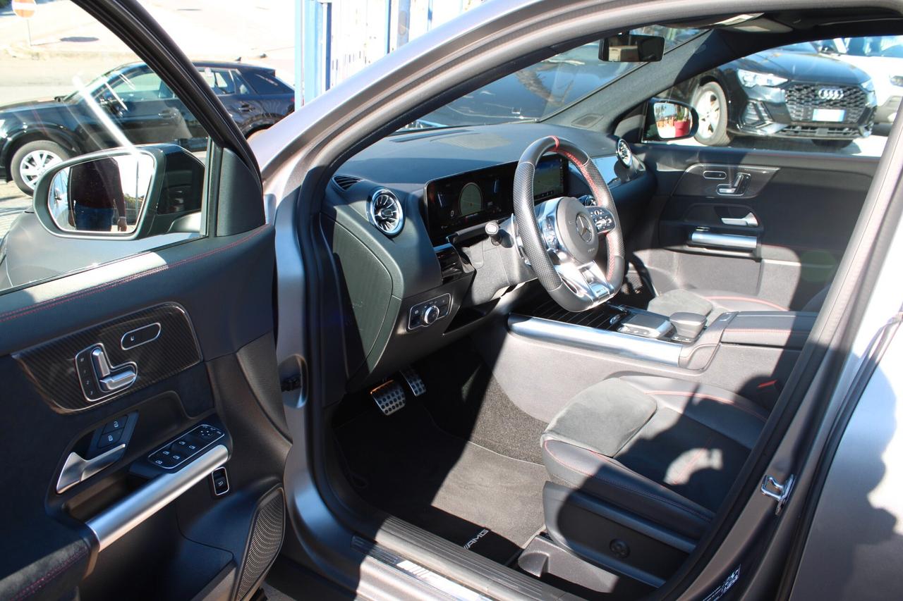 MERCEDES-BENZ GLA 35 4MATIC AMG