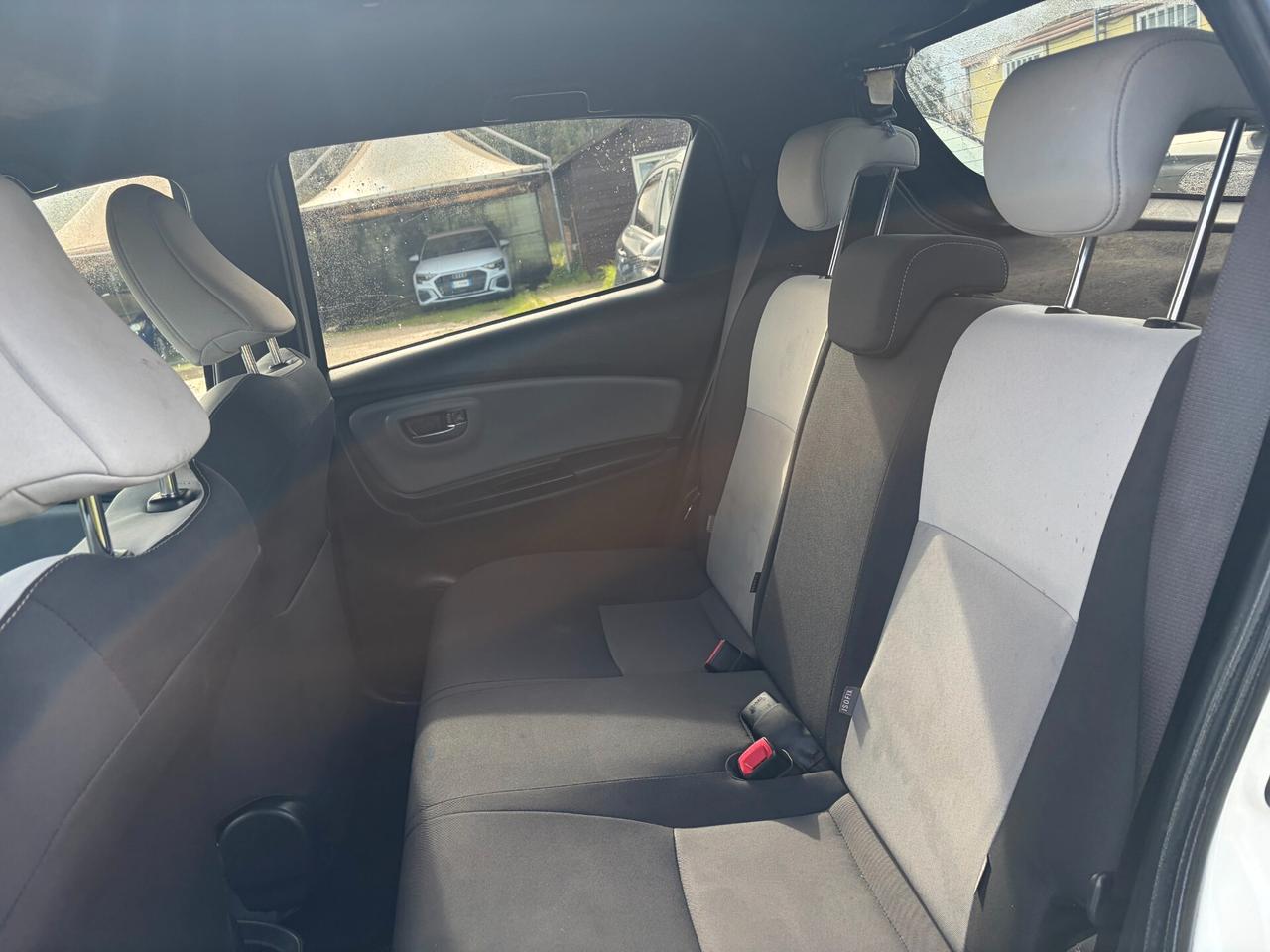 TOYOTA YARIS HYBRID 1.5 ANNO 2017 94.000 KM GARANTITA