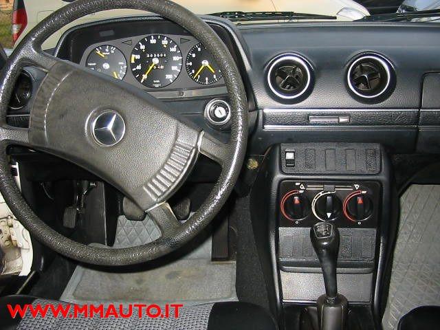 MERCEDES-BENZ 200 200 !!!!!!