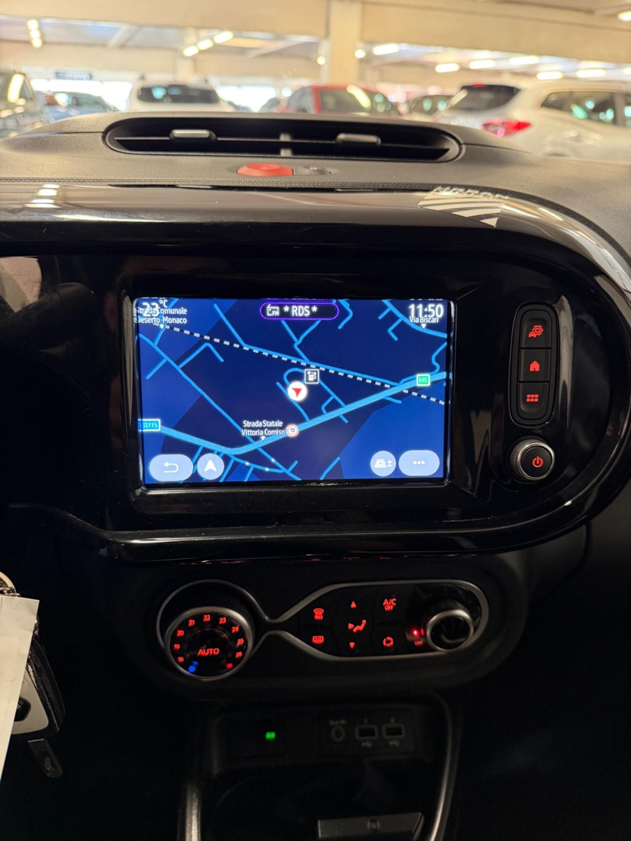 Renault Twingo Electric Urban Night