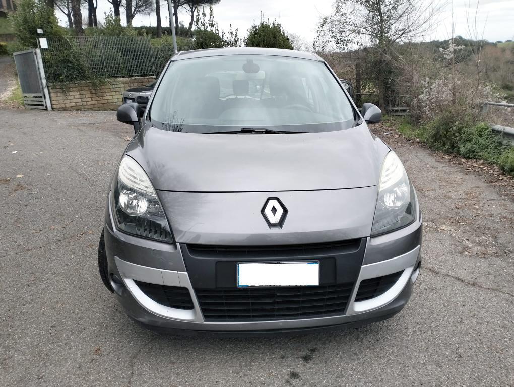 Renault Scenic X-Mod 1.5 dci Dynamique 110cv