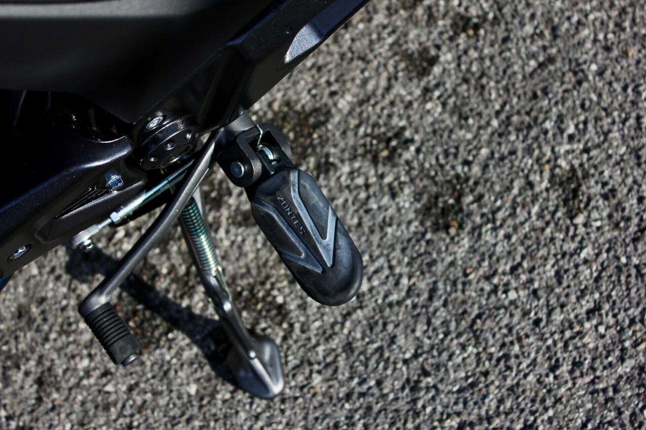 Zontes ZT 125 U SOLO 300KM FARI FULL LED DISPLAY TFT