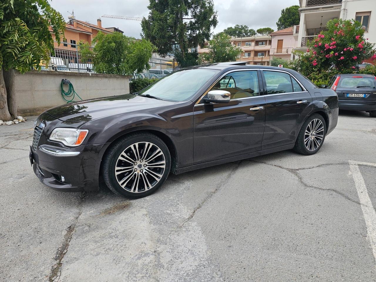 Lancia Thema 3.0 V6 Multijet II 239 CV Platinum