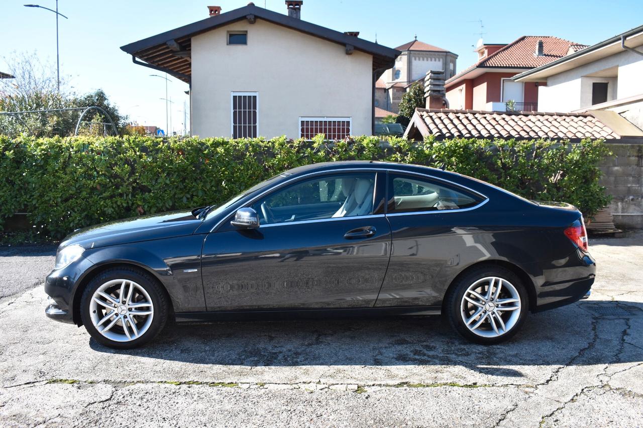 Mercedes-benz C 220 CDI Coupé 170cv Avantgarde