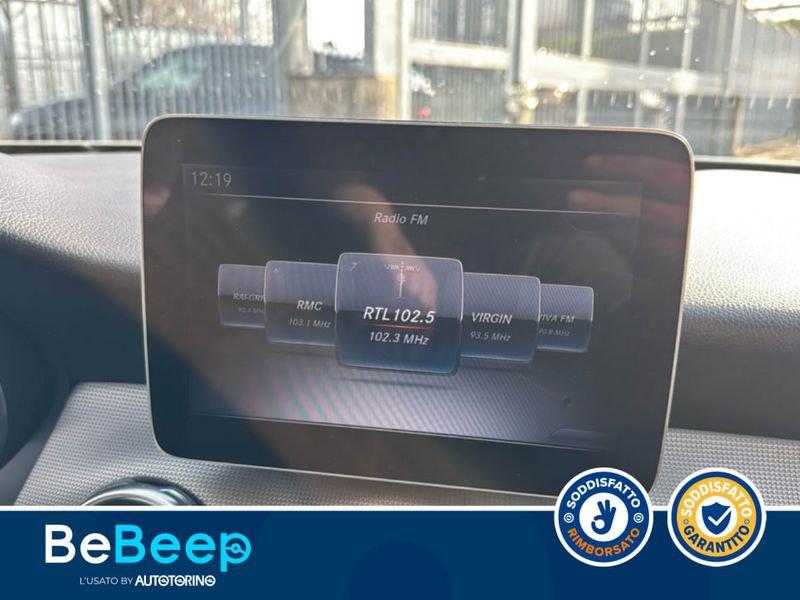 Mercedes-Benz GLA 200 D SPORT AUTO