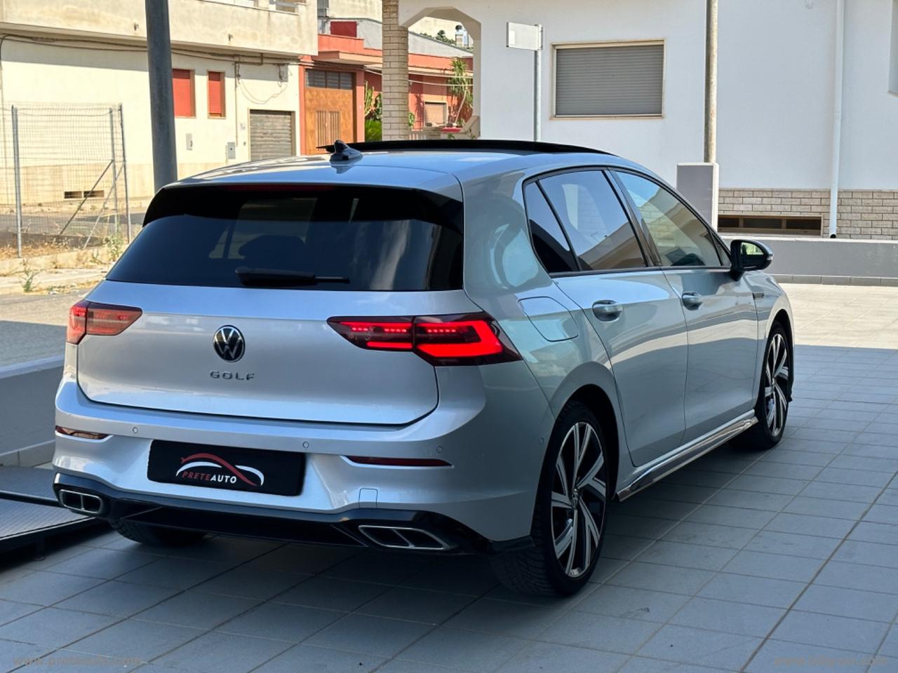 VOLKSWAGEN Golf 2.0 TDI 150 CV DSG SCR R-Line TETTO/HARMAN KARDON