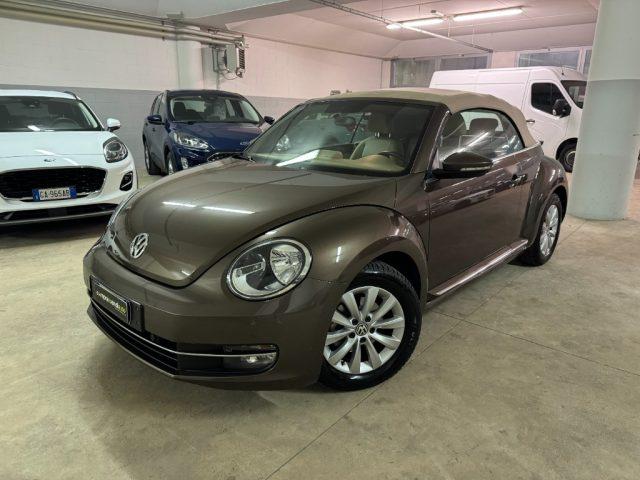 VOLKSWAGEN Maggiolino Cabrio 2.0 TDI DSG Design BlueMotion Technology