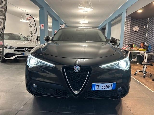 Alfa Romeo Stelvio 2.2 Turbodiesel 160 CV AT8 RWD Business