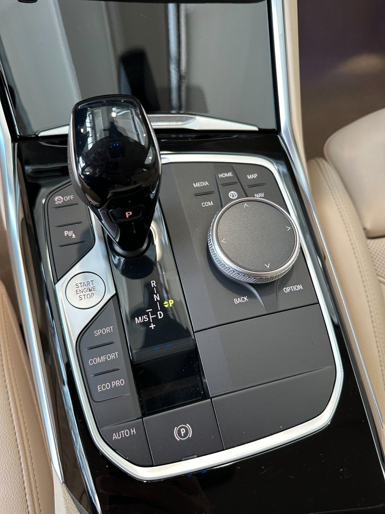 BMW 420 d Gran Coupe mhev 48V Sport-18"-Camera-Carplay-IVA
