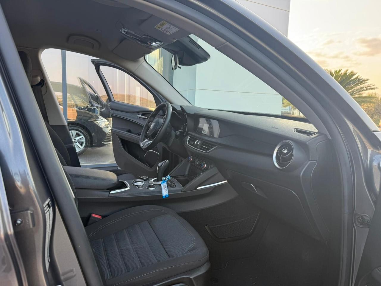Alfa Romeo Stelvio 2.2 Turbodiesel 190 CV AT8 RWD Business