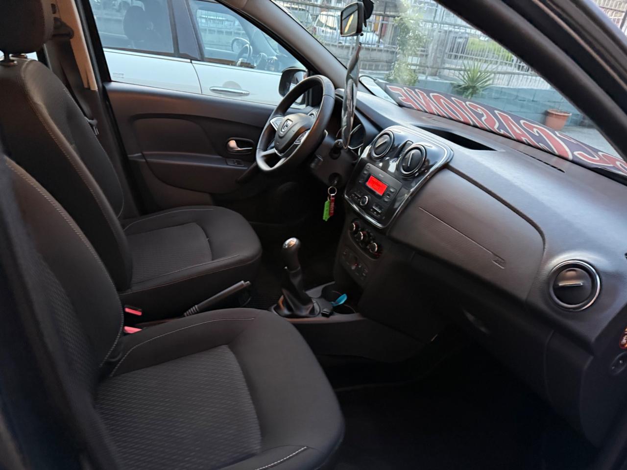 Dacia Sandero STREETWAY 1000 OK NEOPATENTATI