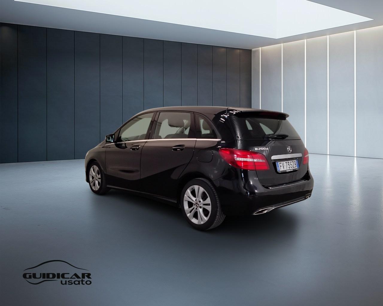 Mercedes-Benz Classe B - T246 - B 200 d (cdi) Sport auto