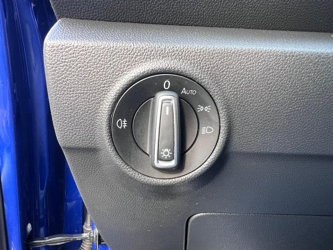 Volkswagen T-Roc 2.0 TSI R R Line #7984